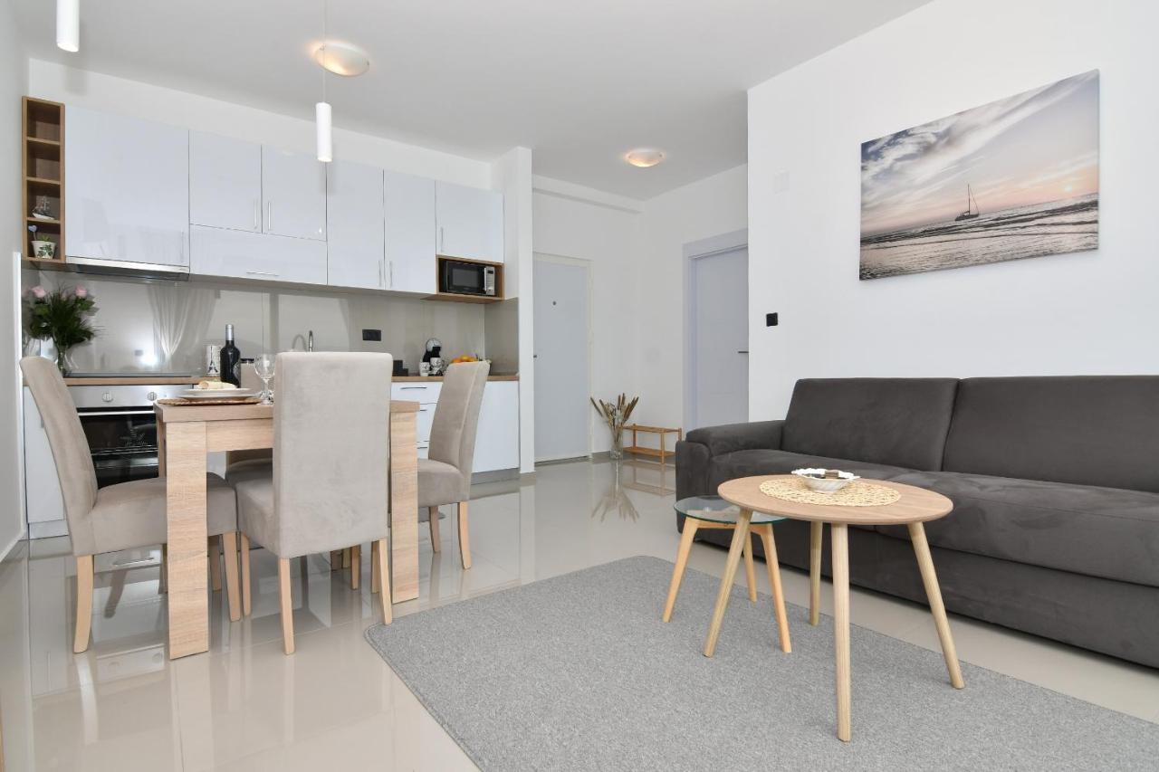 Apartmani Porat Igalo Luaran gambar